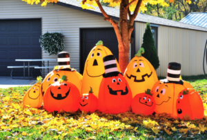 8 Halloween Garage Door Decoration Ideas You Have to Try - Ex-Cello ...